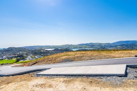 Photo of property in 3 Navigation Drive, Whitby, Porirua, 5024