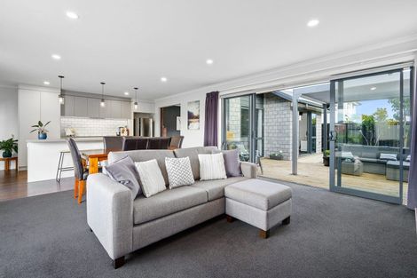 Photo of property in 9 Hehan Close, Cambridge, 3434