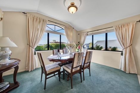 Photo of property in 4 Willow Place, Whalers Gate, New Plymouth, 4310