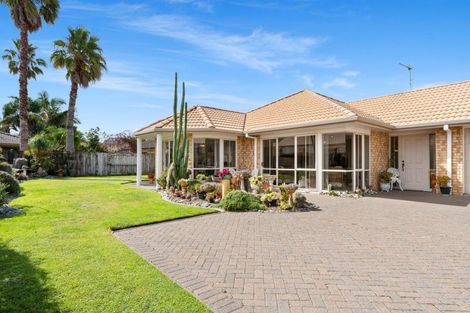 Photo of property in 67 Gravatt Road, Papamoa Beach, Papamoa, 3118