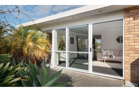 Photo of property in 18 Ocean Crest, Papamoa Beach, Papamoa, 3118