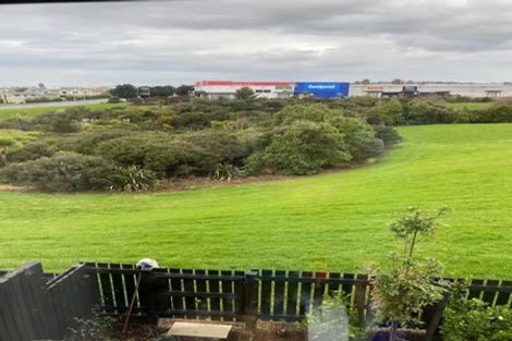 Photo of property in 31/47a Huntington Drive, Huntington Park, Auckland, 2013