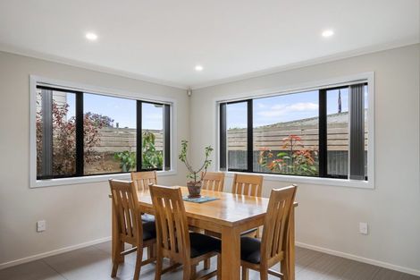 Photo of property in 162b Winchester Street, Levin, 5510