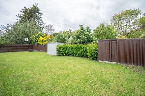 Photo of property in 45 Chatsworth Place, Highbury, Palmerston North, 4412