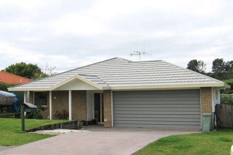 Photo of property in 17 Sunvale Place, Gate Pa, Tauranga, 3112