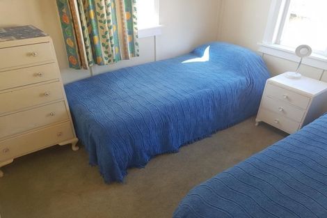 Photo of property in 37 Manly Street, Paraparaumu Beach, Paraparaumu, 5032