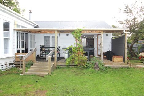 Photo of property in 61 Grey Street, Woodville, 4920