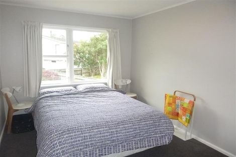 Photo of property in 80 Mulberry Street, Normandale, Lower Hutt, 5010