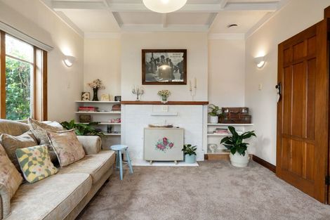 Photo of property in 10 East Street, Claudelands, Hamilton, 3214