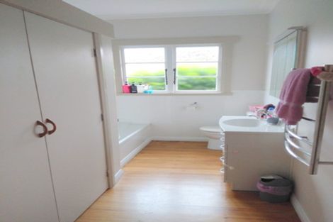 Photo of property in 50 Doone Street, Lynmouth, New Plymouth, 4310