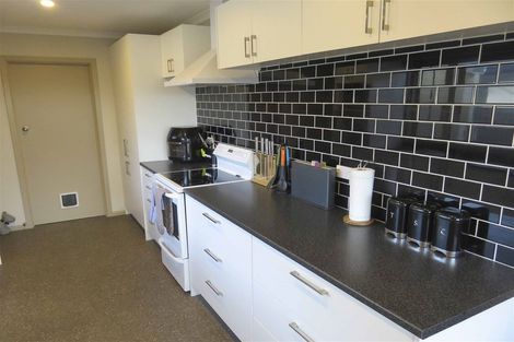 Photo of property in 11 Chesney Street, Heidelberg, Invercargill, 9812