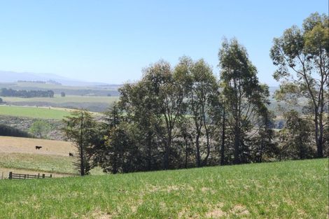 Photo of property in 420 Dunrobin Road, Fuchsia Creek, Oamaru, 9491