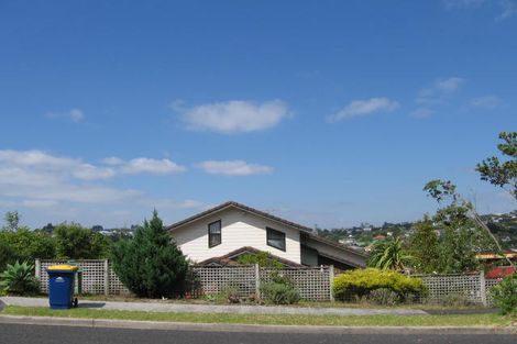 Photo of property in 17 Montclair Rise, Browns Bay, Auckland, 0630