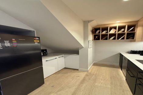 Photo of property in 31 Oakpark Place, West Harbour, Auckland, 0618