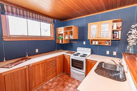 Photo of property in 65 Gonville Avenue, Gonville, Whanganui, 4501