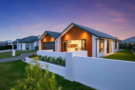 Photo of property in 6 Sarcodia Place, Papamoa Beach, Papamoa, 3118