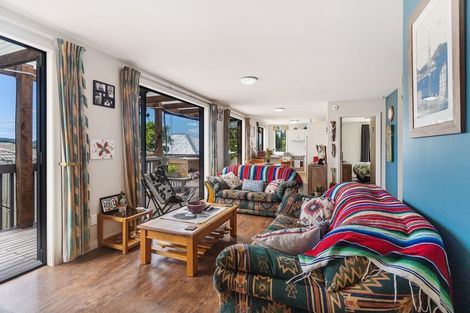 Photo of property in 16 View Ridge Drive, Ranui, Auckland, 0612