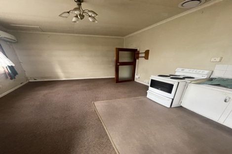 Photo of property in 35 Queens Drive, Richmond, Invercargill, 9810