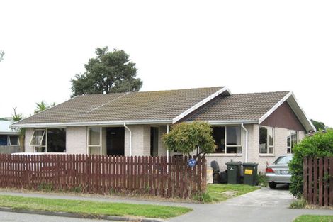 Photo of property in 32 Kuaka Crescent, Bromley, Christchurch, 8062