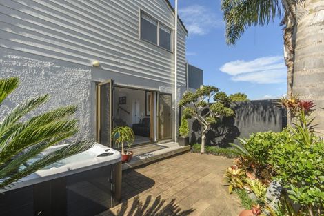 Photo of property in 5b Stratford Place, Otumoetai, Tauranga, 3110