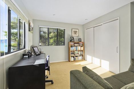 Photo of property in 10a Fettes Crescent, Seatoun, Wellington, 6022