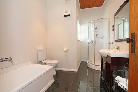 Photo of property in 55 Hawkestone Road, Marton, 4710