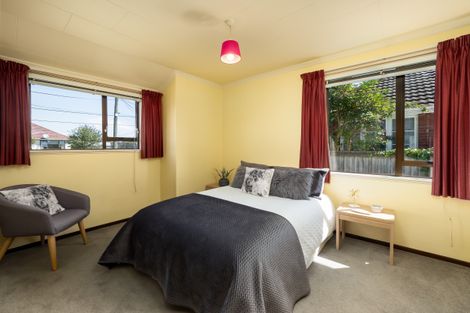 Photo of property in 49 Dunarnan Street, Avonside, Christchurch, 8061