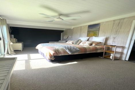 Photo of property in 8 Wainamu Road, Raglan, 3297