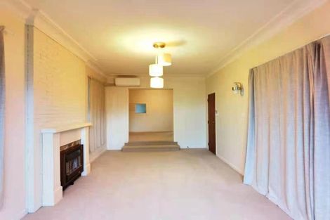 Photo of property in 19a Mount Albert Road, Mount Albert, Auckland, 1025