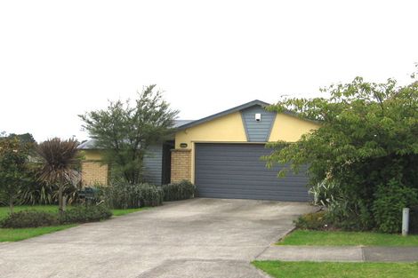 Photo of property in 3 Cinnabar Place, Westgate, Auckland, 0614
