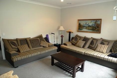 Photo of property in 77 Amesbury Drive, Churton Park, Wellington, 6037