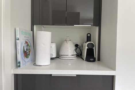 Photo of property in 15 Old Lake Road, Narrow Neck, Auckland, 0624