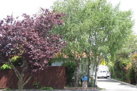 Photo of property in 15 Cranbrook Avenue, Burnside, Christchurch, 8053