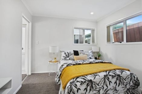 Photo of property in 28a Chesley Place, Half Moon Bay, Auckland, 2012