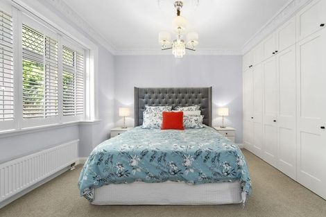 Photo of property in 16 Tisdall Street, Karori, Wellington, 6012