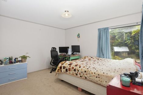 Photo of property in 2/18 Sailmaker Close, Whitby, Porirua, 5024