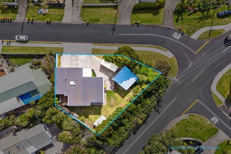Photo of property in 2 Melandra Road, Stanmore Bay, Whangaparaoa, 0932