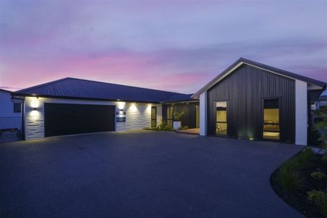 Photo of property in 4 Riverpoint Glade, Flagstaff, Hamilton, 3210