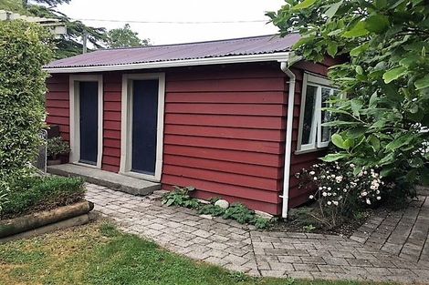 Photo of property in 43 Crosses Road, Havelock North, Hastings, 4172