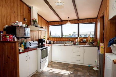 Photo of property in 10 Waihou Street, Turua, 3574