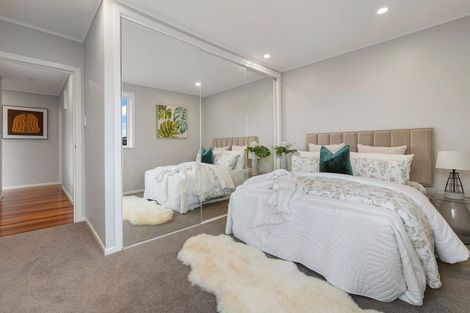 Photo of property in 37 Cardiff Road, Pakuranga, Auckland, 2010