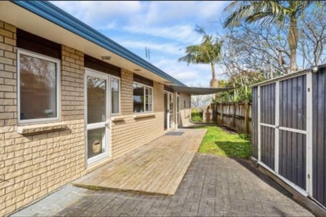 Photo of property in 53 Stratford Road, Manurewa, Auckland, 2105