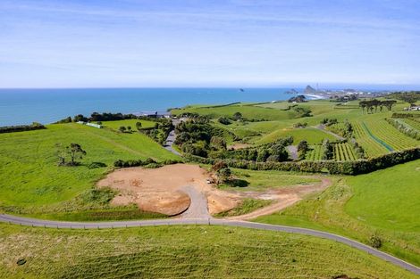 Photo of property in 29 Washer Road, Omata, New Plymouth, 4374