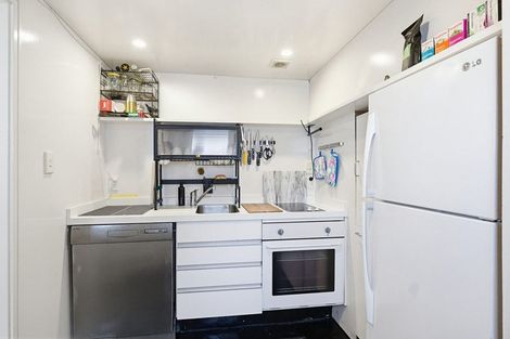 Photo of property in 21 Saint Mary Street, Thorndon, Wellington, 6011