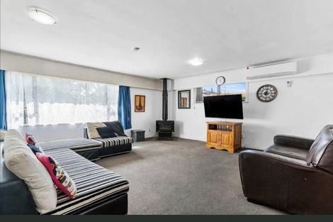 Photo of property in 39 Mcannalley Street, Manurewa East, Auckland, 2102