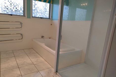 Photo of property in 52 George Point Road, Onerahi, Whangarei, 0110