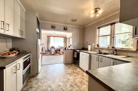 Photo of property in 24 Anglesey Place, Awapuni, Palmerston North, 4412