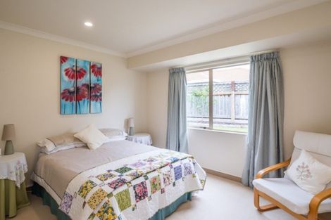 Photo of property in 10 Compass Court, Paraparaumu, 5032