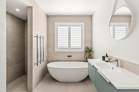 Photo of property in 33 Coronation Street, Ahuriri, Napier, 4110