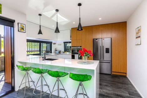 Photo of property in 12 Mackillop Way, Brooklands, New Plymouth, 4310